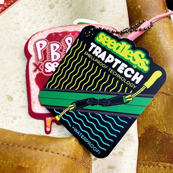 SmellProof SeedleSs. PB&J’s Strawberry BackPack - Picture 4 of 7